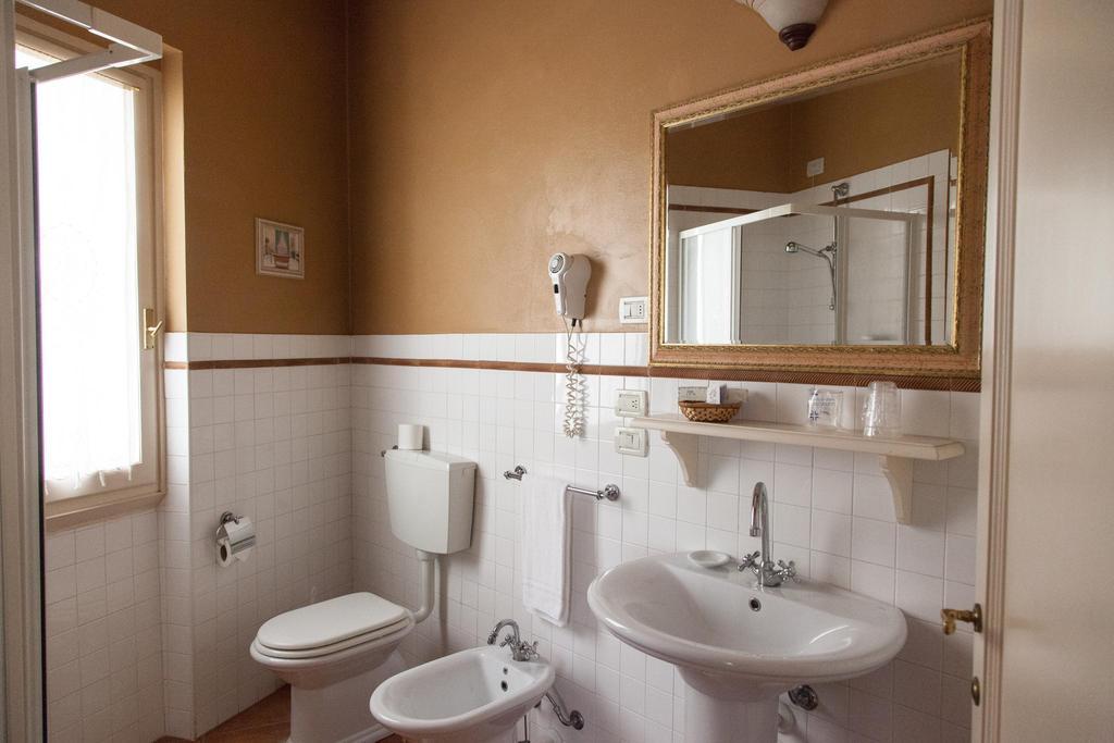 Hotel Locanda Degli Artisti Borgo San Lorenzo Quarto foto